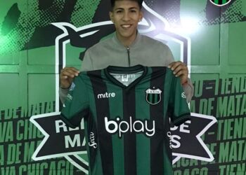 OTRO PRIMER CONTRATO PROFESIONAL