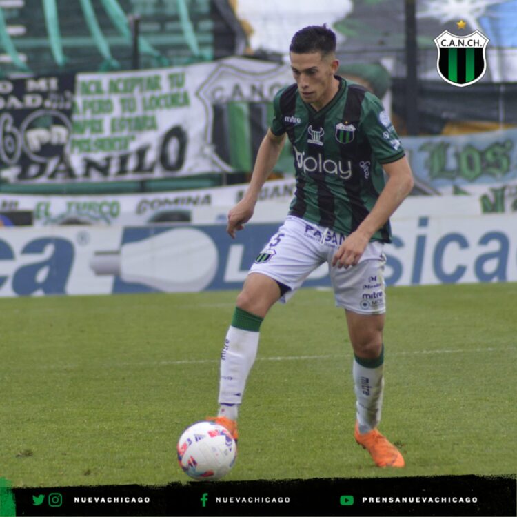 LUCAS L&Oacute;PEZ JUGAR&Aacute; A PR&Eacute;STAMO EN EL CLUB ATL&Eacute;TICO BARRACAS CENTRAL.