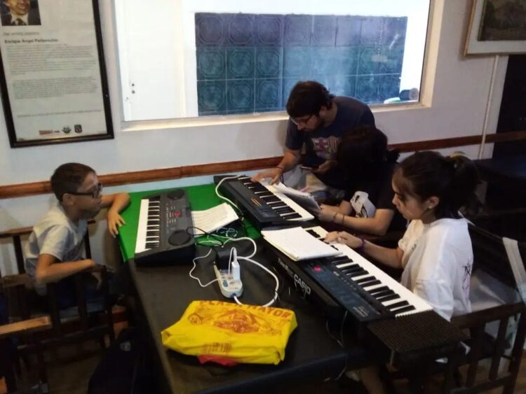CLASES DE PIANO
