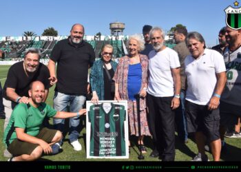 CHICAGO HOMENAJEÓ A LAS ABUELAS DE PLAZA DE MAYO EN MATADEROS